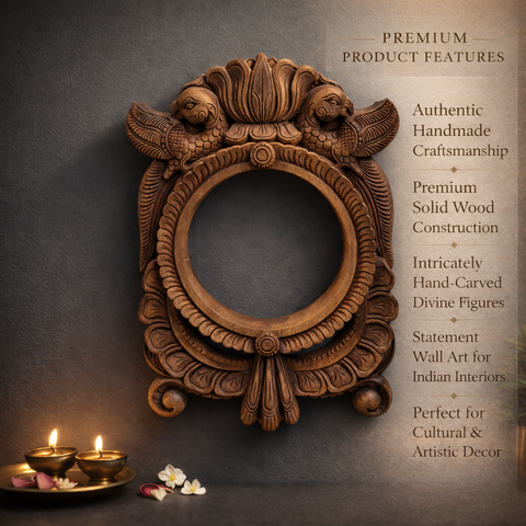 Parrot design circular wood wall frame for home decoration.