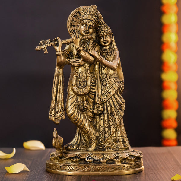 Front view of Radha Krishna Murti showing divine expressions and detailed craftsmanship.