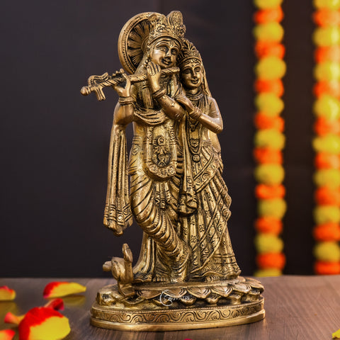Radha Krishna Murti with Lord Krishna playing flute beside Radha in a graceful stance.