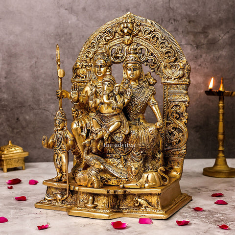 Left angle view of brass superfine Shiv Parivar Statue, large with detailed carving.