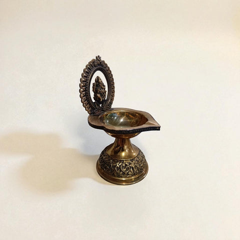 Traditional Superfine Brass Ganesh Deepam| Pooja Oil Lamp for Home & Temple Décor (7.2 Inches )