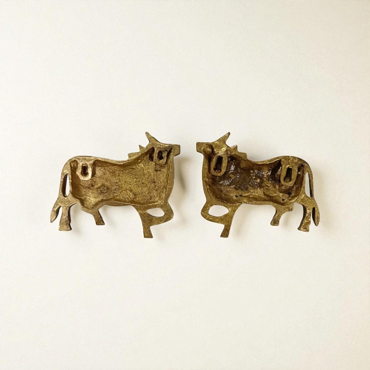 Brass Cow Wall Hanging |Traditional Indian Ethnic Home Decor Showpiece ( 3.7 Inch )