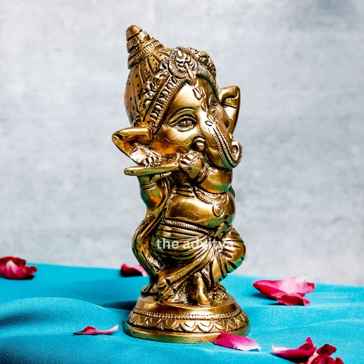 Ganesha,Ganepati,Ganasha,Ganapati,Gajanand,Gajananaa,Gajanana,Ekadanta,Bal Ganesha with Basuri
