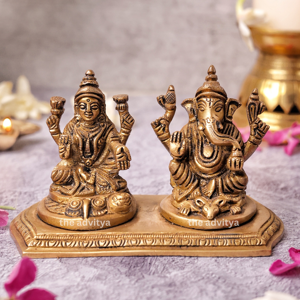 Vighneswari,Vakratund Laksmi,Ganesh Laxmi , Lambodari Lakshmi,GANESH LAXMI ON PEDESTAL