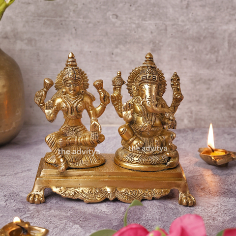 Vighneswari,Vakratund Laksmi,Ganesh Laxmi , Lambodari Lakshmi, Ganesha Laxmi Pair On Same Base